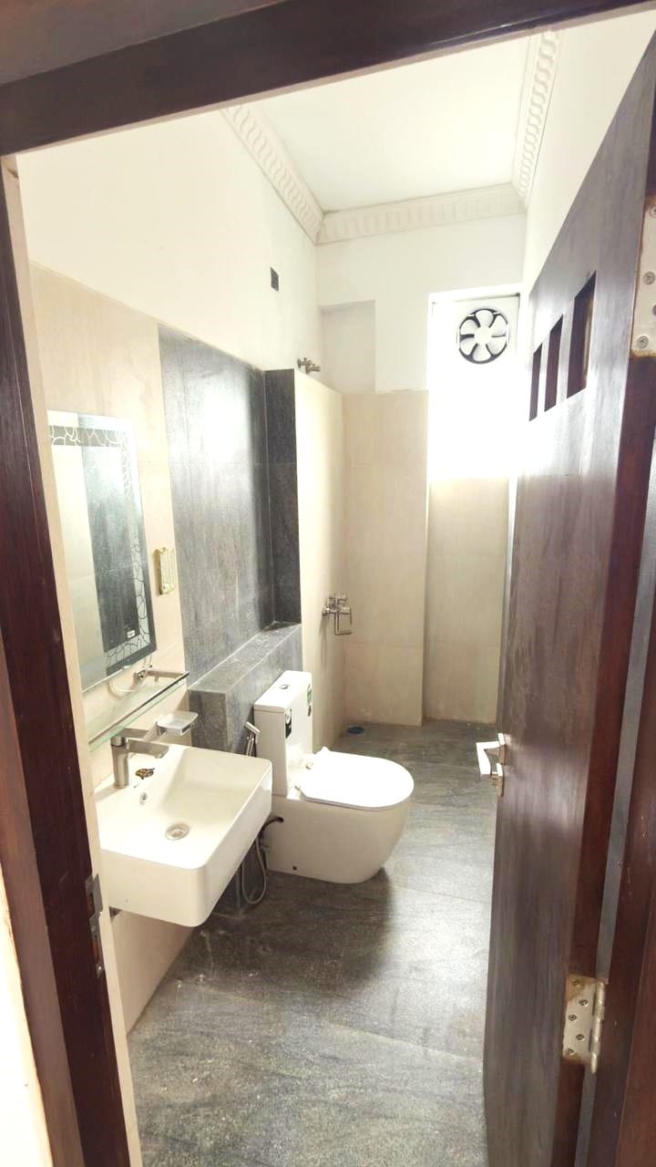 WhatsApp Image 2026-04-01 at 9.40.53 PM