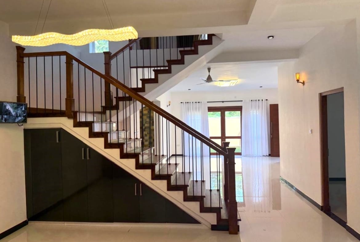 Brand New Luxury House for Sale in Katunayake – Seeduwa